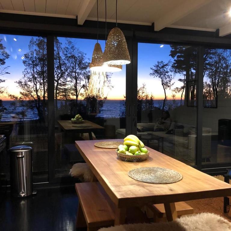 Calma Cabins - Three-Bedroom Bungalow - 36