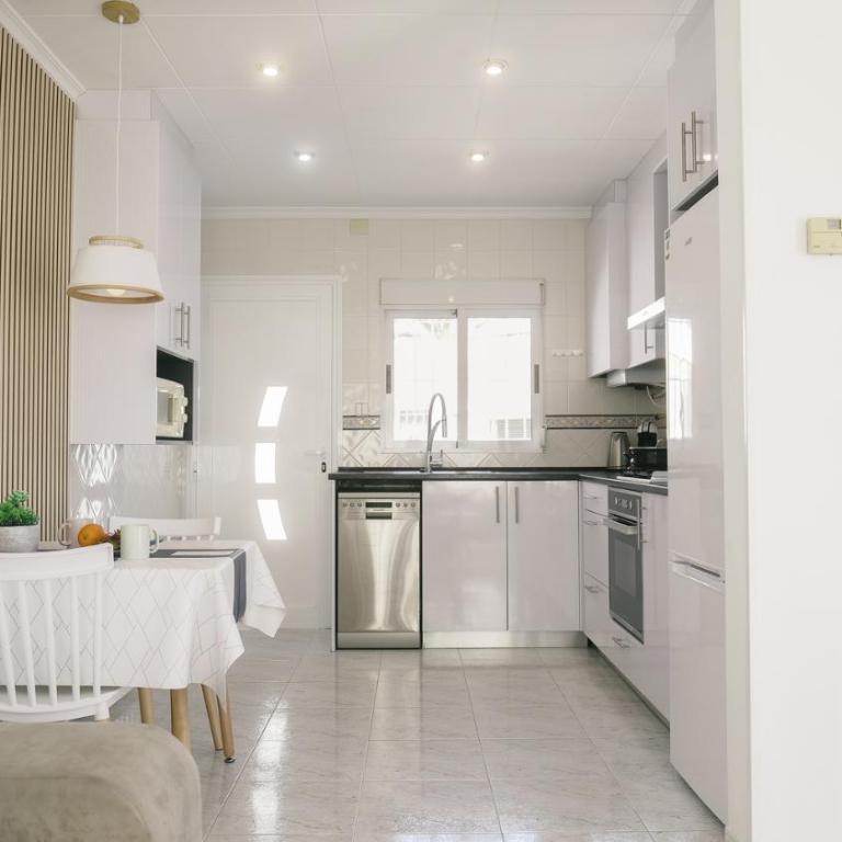 Casa Vesalia a 1a línea de mar con AA y Wi-Fi. - Casa de 2 dormitorios - 15