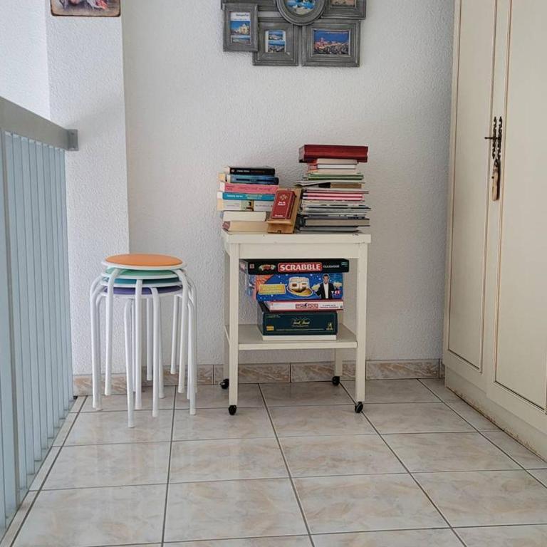 Charmant F3 Mezzanine avec Piscine, Clim, Proche Plage et Centre - 4 Pers. - FR-1-559-35 - Appartement - 8