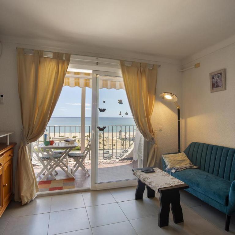 Apartamento de 2 Habitaciones con Aire Acondicionado cerca de la Playa - HISP-288-40 - Apartamento - 4