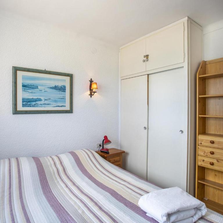 Apartamento de 2 Habitaciones con Aire Acondicionado cerca de la Playa - HISP-288-40 - Apartamento - 15
