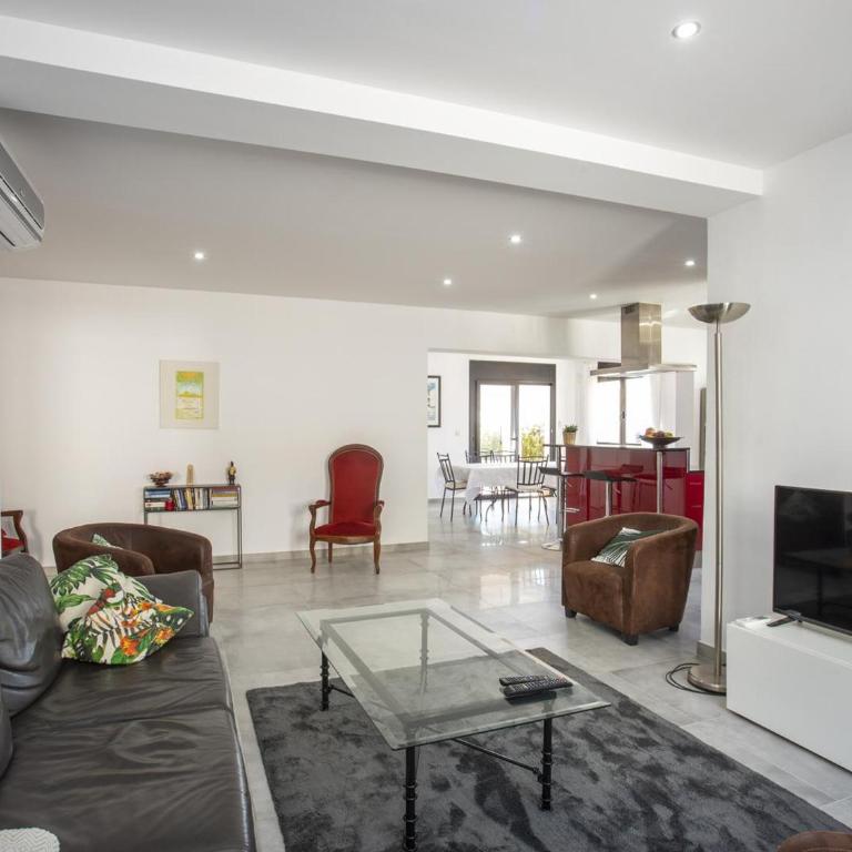 Casa con piscina, 5 dormitorios, cerca de la playa y centro - HISP-288-49 - Casa - 17
