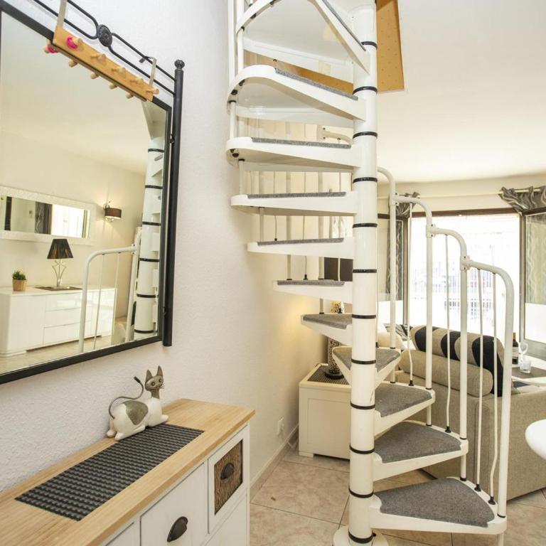 Elegante Casa de Pescador con Amarre en Empuriabrava - HISP-288-59 - Casa - 20