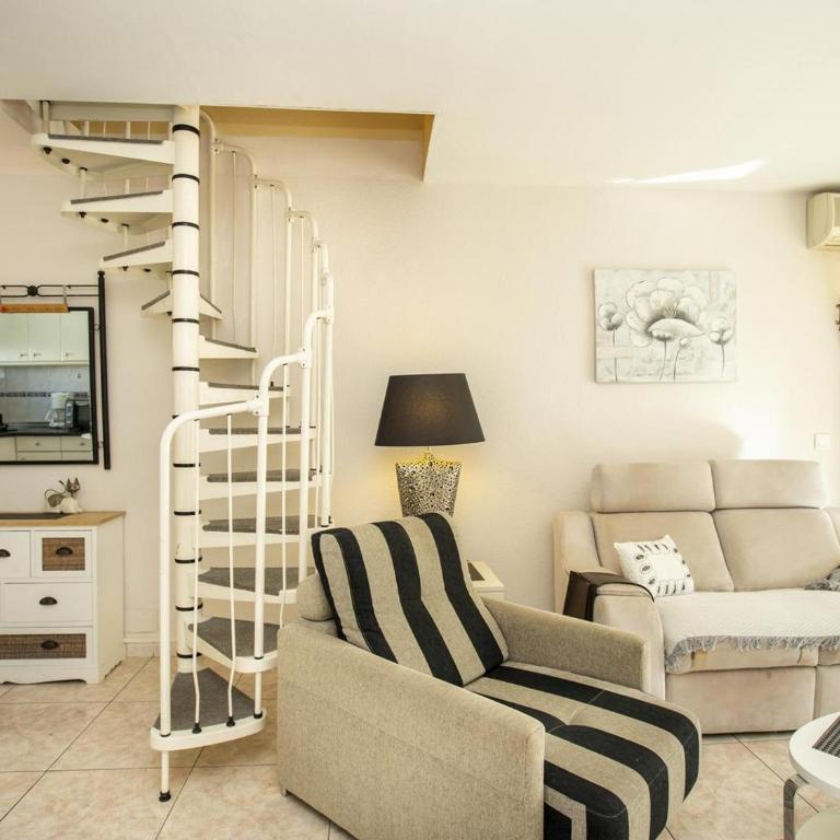 Elegante Casa de Pescador con Amarre en Empuriabrava - HISP-288-59 - Casa - 22