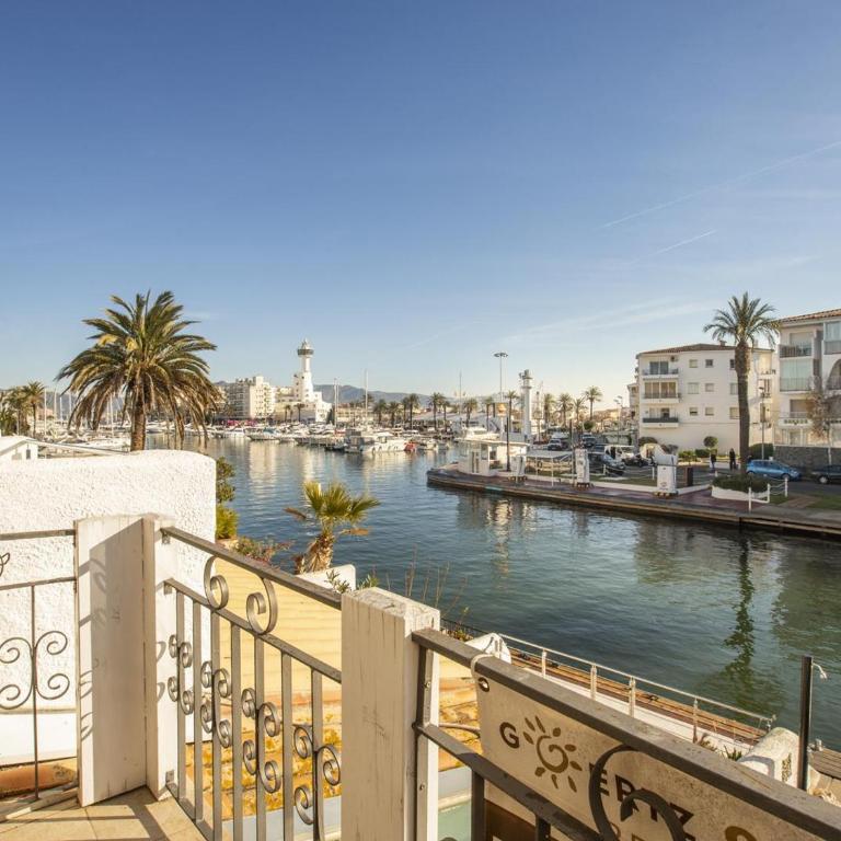 Elegante Casa de Pescador con Amarre en Empuriabrava - HISP-288-59 - Casa - 33