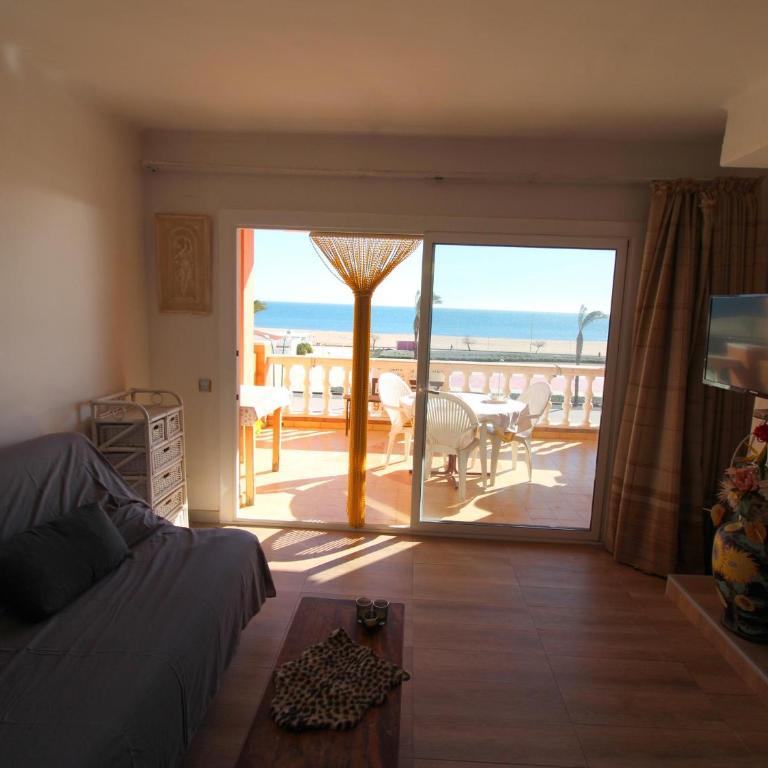 Apartamento de 3 Dormitorios con Vista al Mar en Gran Reserva - HISP-288-58 - Apartamento - 14