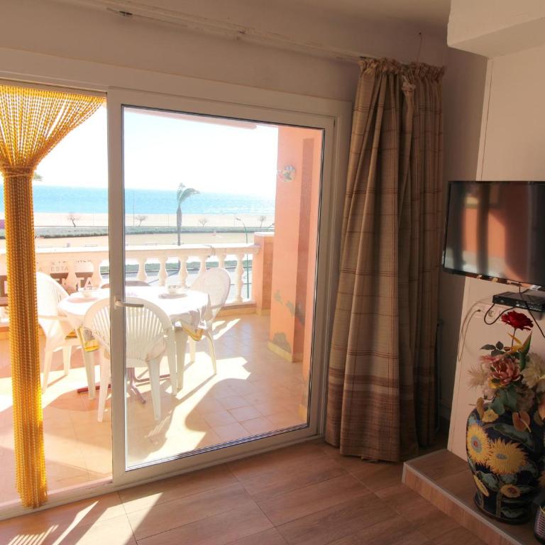Apartamento de 3 Dormitorios con Vista al Mar en Gran Reserva - HISP-288-58 - Apartamento - 32