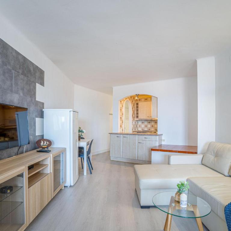 Estudio moderno frente al mar con aire acondicionado en Empuriabrava - HISP-288-63 - Estudio - 6