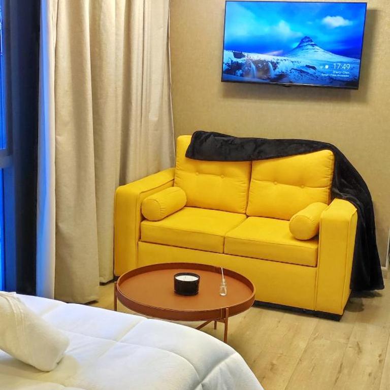 Republica del Salvador Coliving Ecuador XOE - Estudio Superior - 1