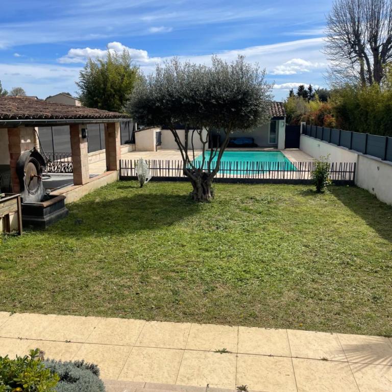 Dépendance au sein d’une villa avec piscine - Haus mit 1 Schlafzimmer - 7
