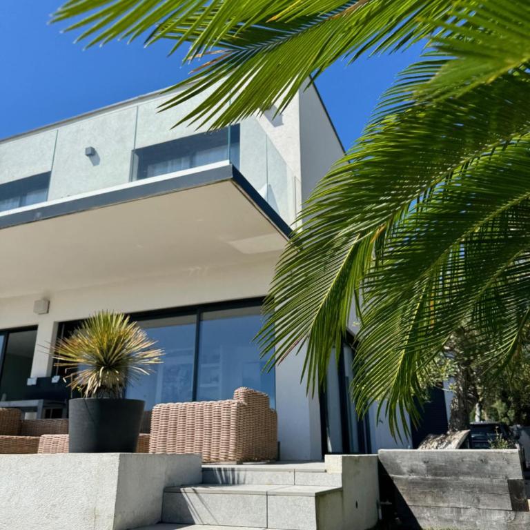 Villa Récampado Les pieds dans l'eau avec piscine - Villa - 5