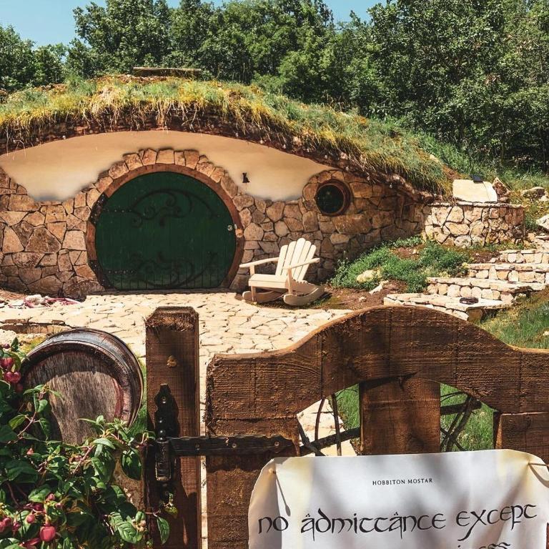 Mobbiton Mostar - Magical Underground Retreat - One-Bedroom Villa - 6