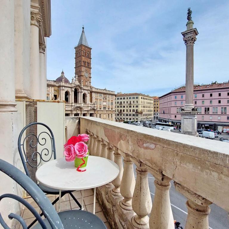 Domus Maggiore - Camera Matrimoniale con Balcone - 19