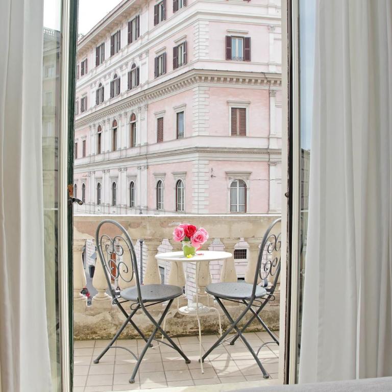 Domus Maggiore - Camera Matrimoniale con Balcone - 22