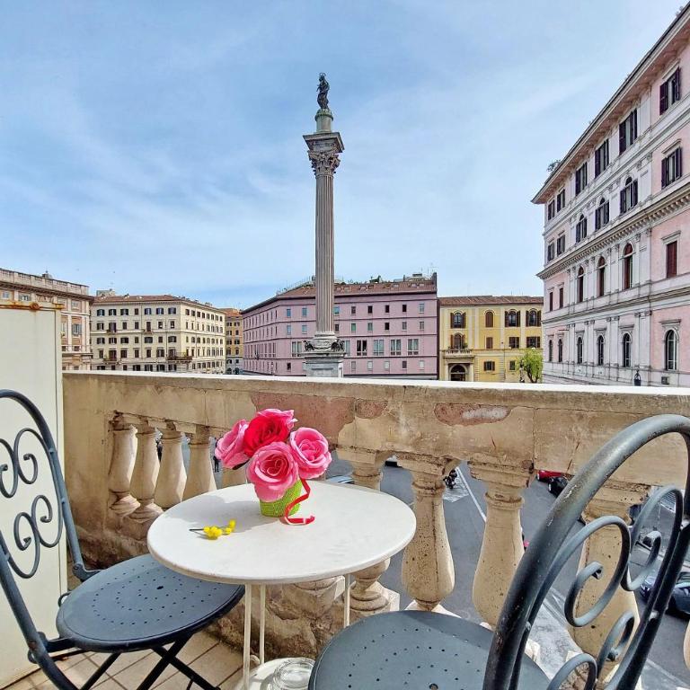 Domus Maggiore - Camera Matrimoniale con Balcone - 21