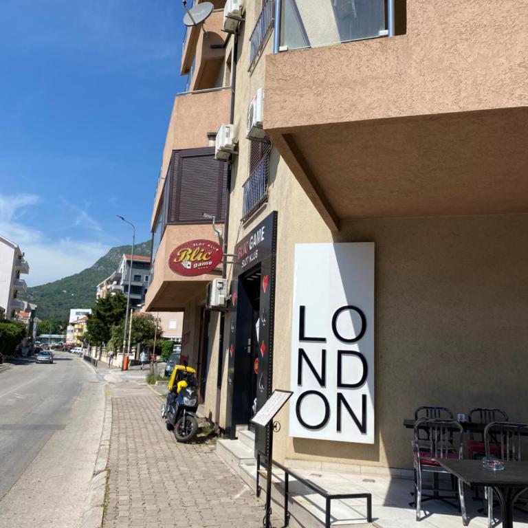 Yasmin studio apartment - Studio with Balcony - 15