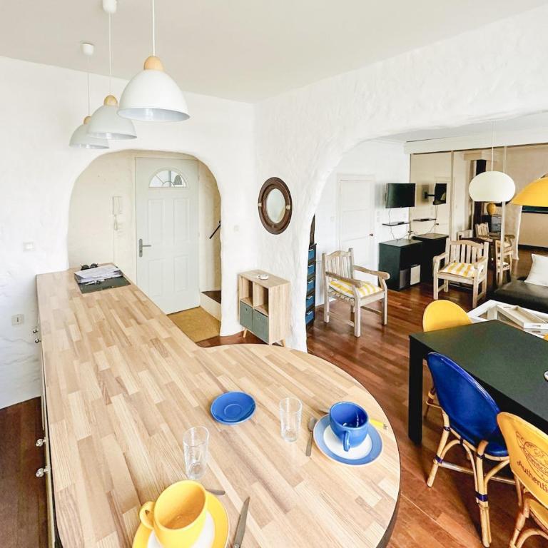 Spacieux appartement en centre-ville des Sables - 6 pers - Apartment - 2