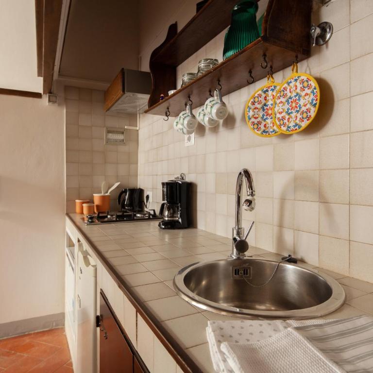Aurora Suite, in the historic centre, very short walk to all sites, AC bedrooom with in-room BTH, 2nd floor - Appartamento con 1 Camera da Letto - 36