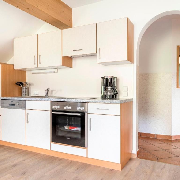 Prechtlhof in Flachau - Superior Two-Bedroom Apartment with Mountain View - 3