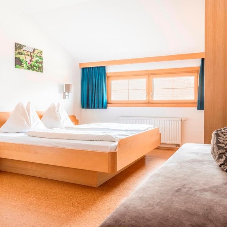 Prechtlhof in Flachau - Superior Two-Bedroom Apartment with Mountain View - 1