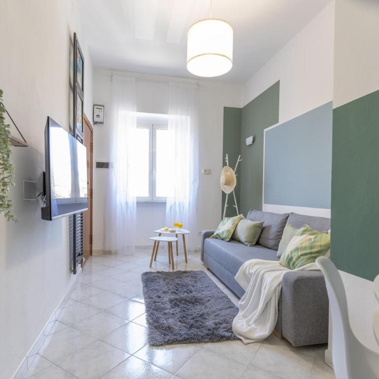 Verde Salmastro - Two-Bedroom Apartment - 1