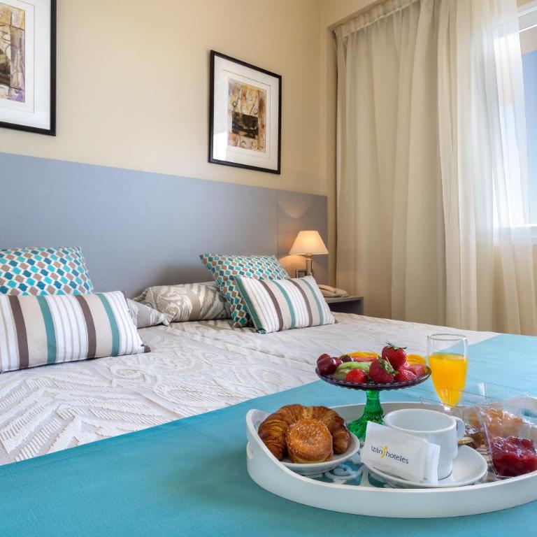 Hotel Izán Cavanna - Habitación Doble Superior (2 adultos + 1 niño) - 1 o 2 camas - 6