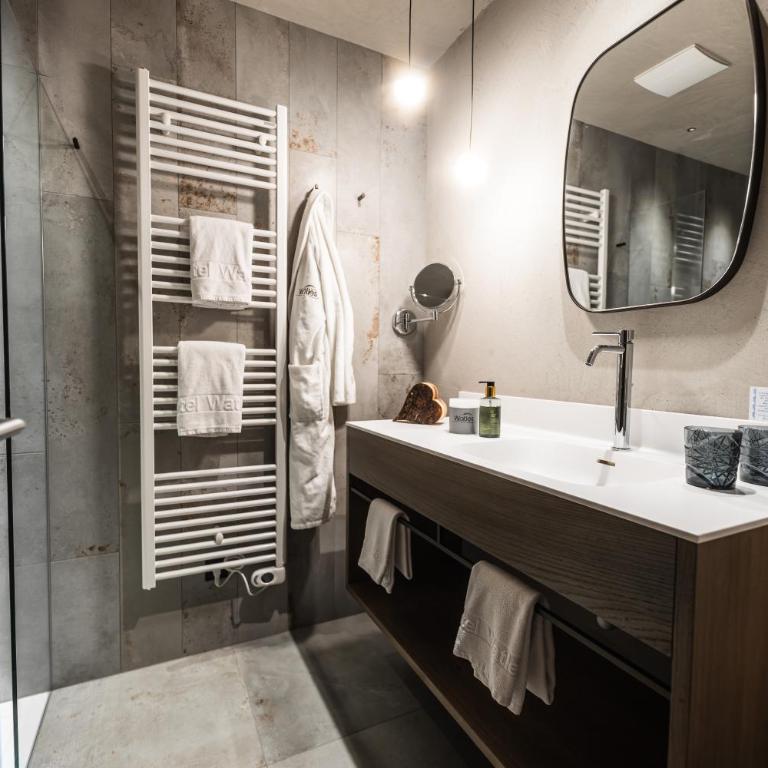 Panoramahotel Watles - Double Room with Mountain View - 3