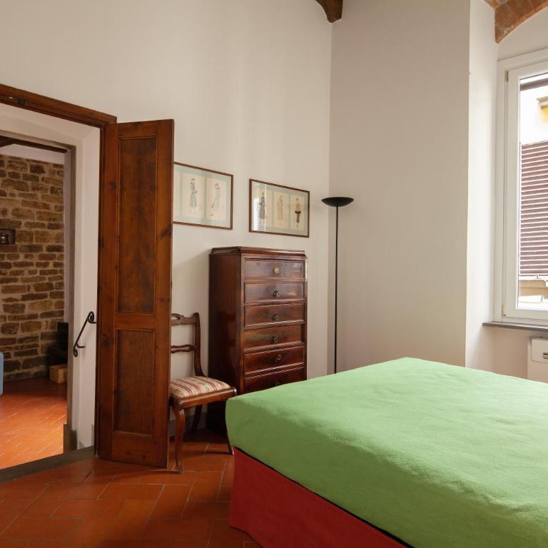 Aurora Suite, in the historic centre, very short walk to all sites, AC bedrooom with in-room BTH, 2nd floor - Appartamento con 1 Camera da Letto - 31