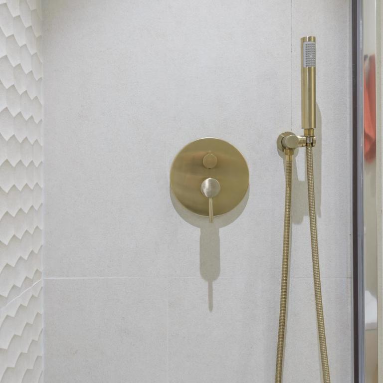 Gran Via NEW 2BR 1BTH Elevator - Two-Bedroom Apartment - 61
