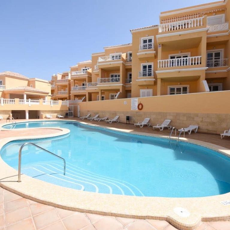 Benimar 13 - Two Bed overlooking the pool - Apartment - 1