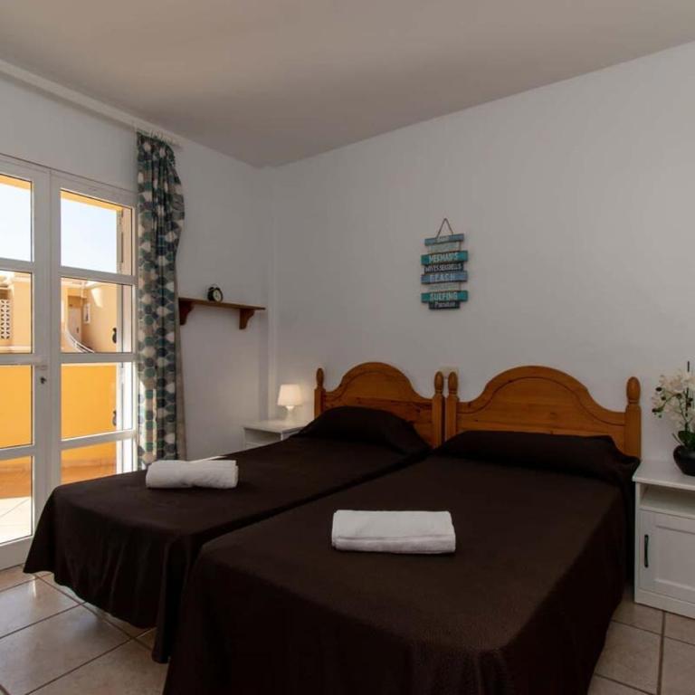 Benimar 13 - Two Bed overlooking the pool - Apartment - 24