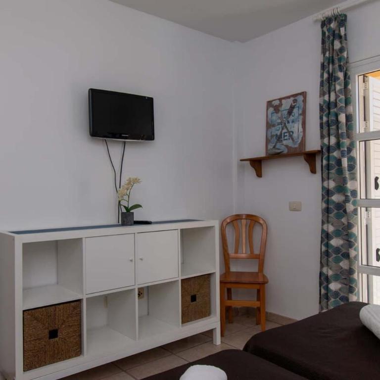 Benimar 13 - Two Bed overlooking the pool - Apartment - 26