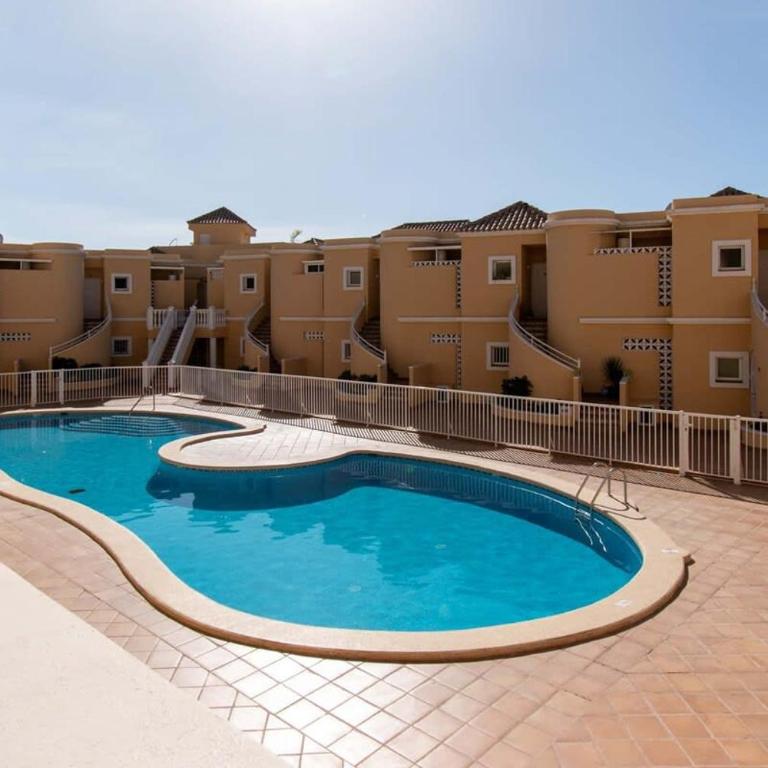 Benimar 13 - Two Bed overlooking the pool - Apartment - 35