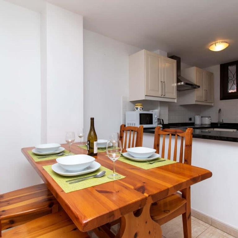Parque Santiago II 271 - Two Bed with pool view and wifi internet - Apartamento - 24