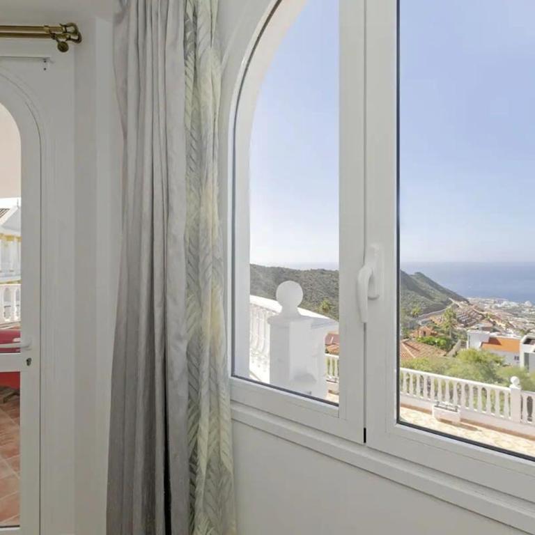 Villa Athena with private heated pool and sea views - Villa - 6