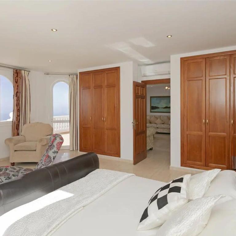Villa Athena with private heated pool and sea views - Villa - 15