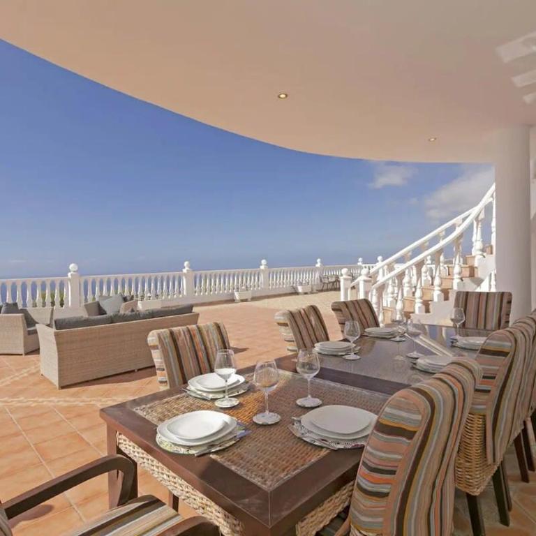 Villa Athena with private heated pool and sea views - Villa - 22