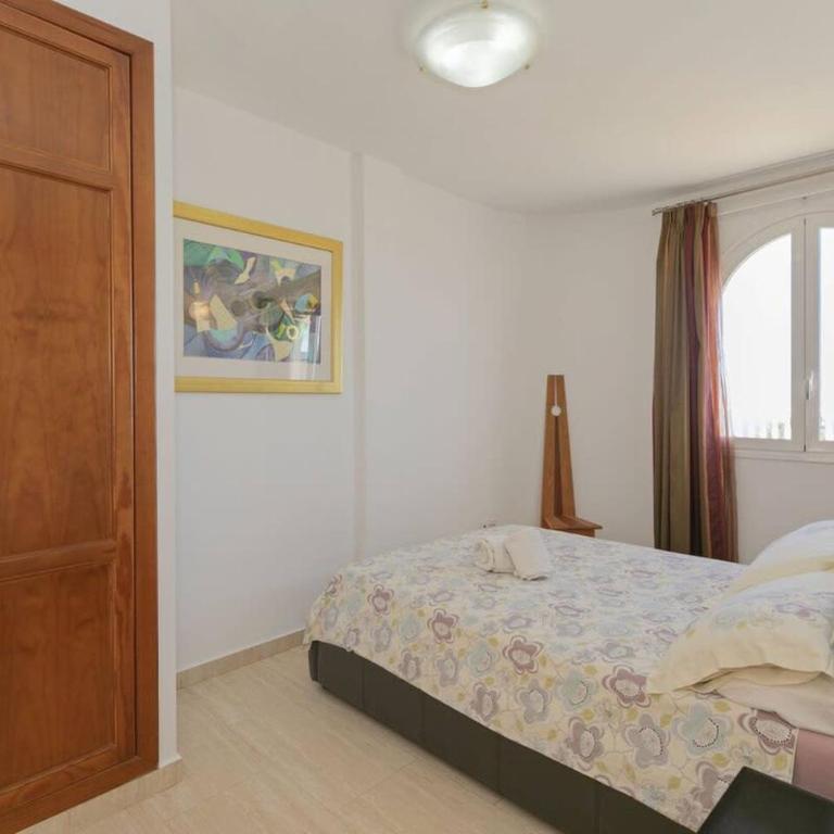 Villa Athena with private heated pool and sea views - Villa - 45