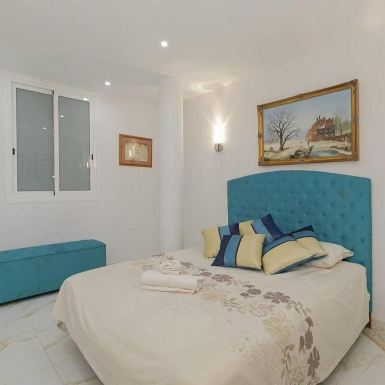 Villa Athena with private heated pool and sea views - Villa - 46