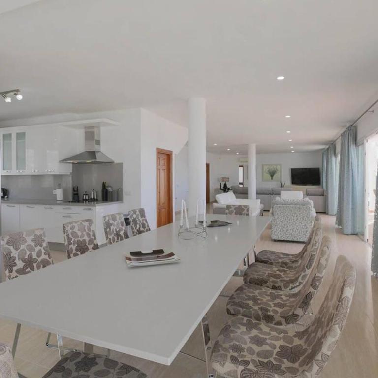 Villa Athena with private heated pool and sea views - Villa - 50