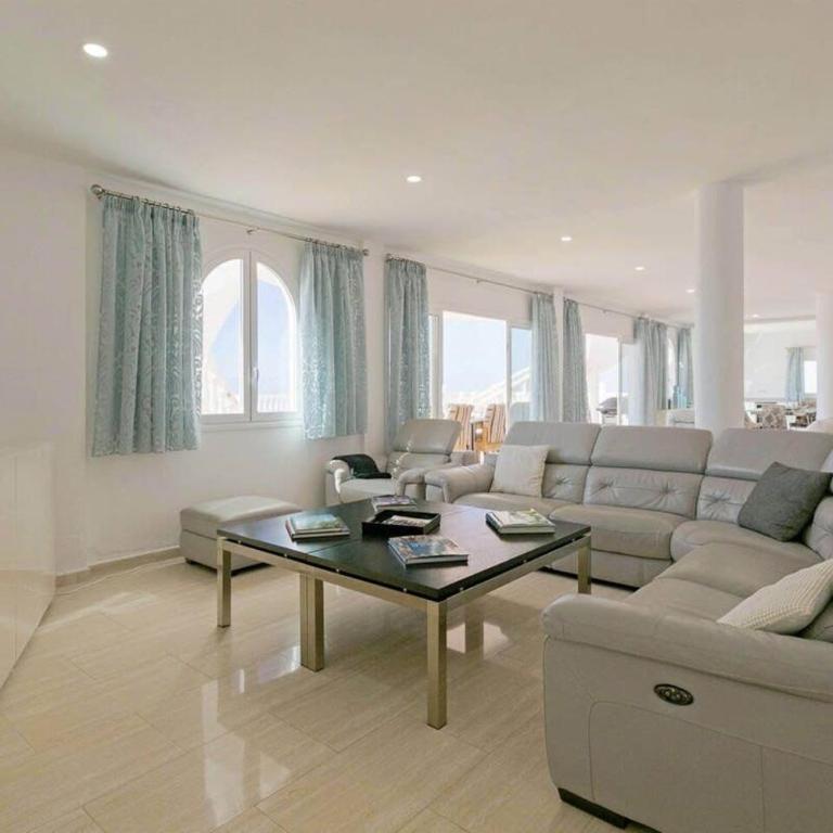 Villa Athena with private heated pool and sea views - Villa - 62