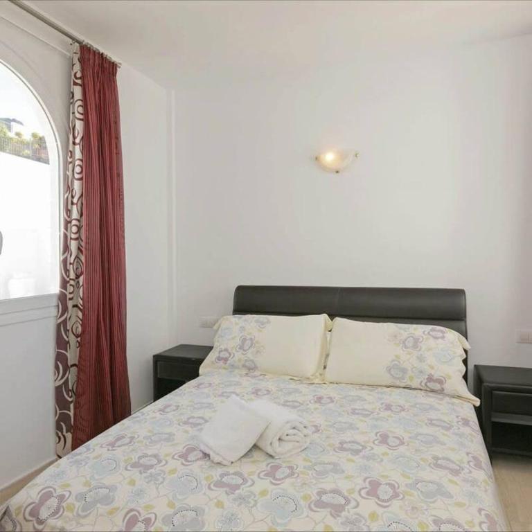 Villa Athena with private heated pool and sea views - Villa - 72