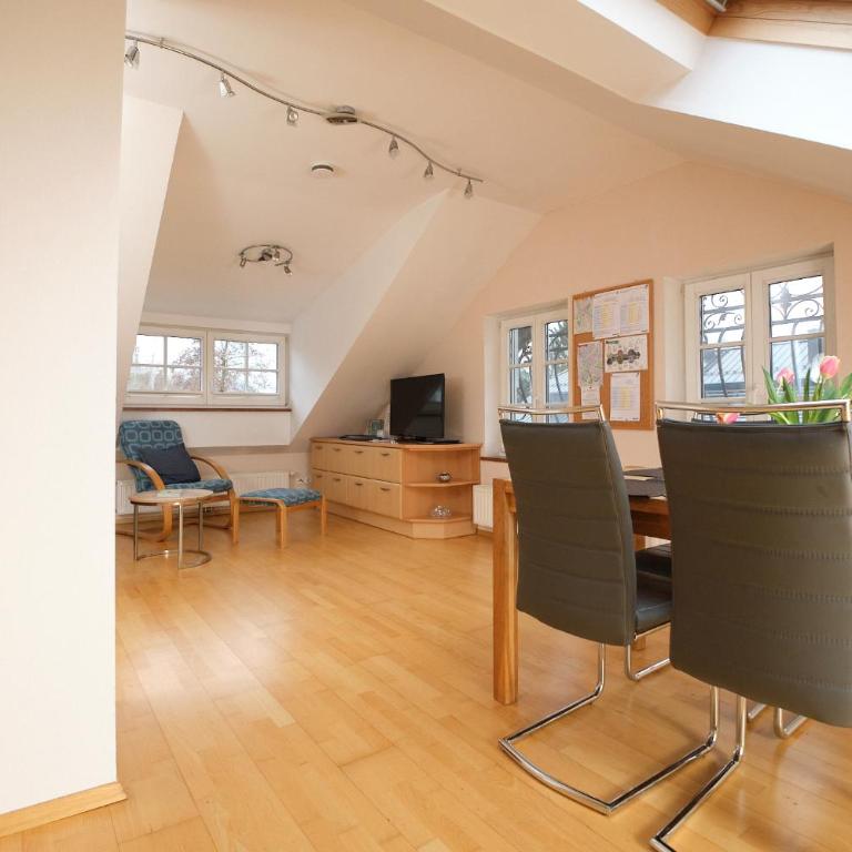 Sauerweingut - Studio - 18