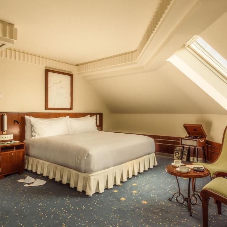 Hôtel Des Grands Voyageurs - Chambre Deluxe - 3