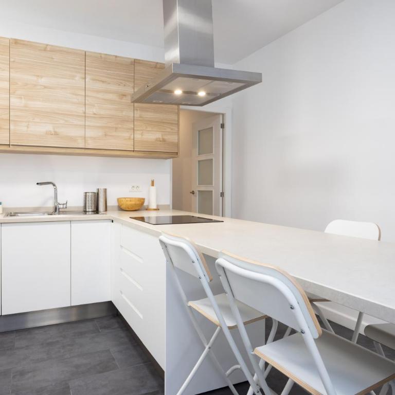 Home2Book Pleasant & Design Apt Santa Cruz Center - Apartamento de 2 dormitorios - 2