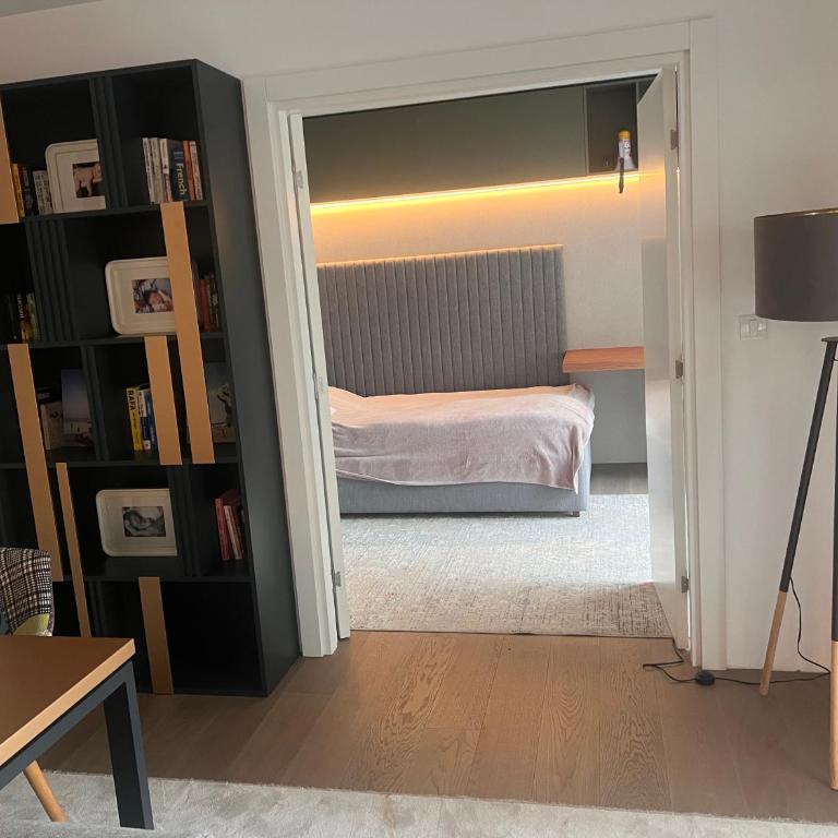 Autokomanda Large Family Apartment - Apartman sa 3 Spavaće Sobe - 6