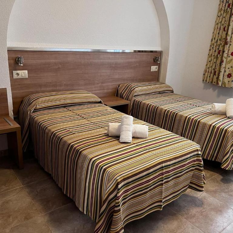 Hotel Blason Junior - Habitación Doble Estándar - 2 camas - 4