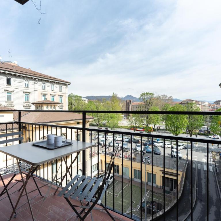 RGA Bergamo House - Monolocale con Terrazza - 4