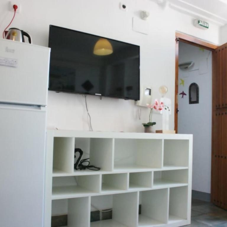 Golondrinas de la Alhambra - One-Bedroom Apartment Freedom - 8