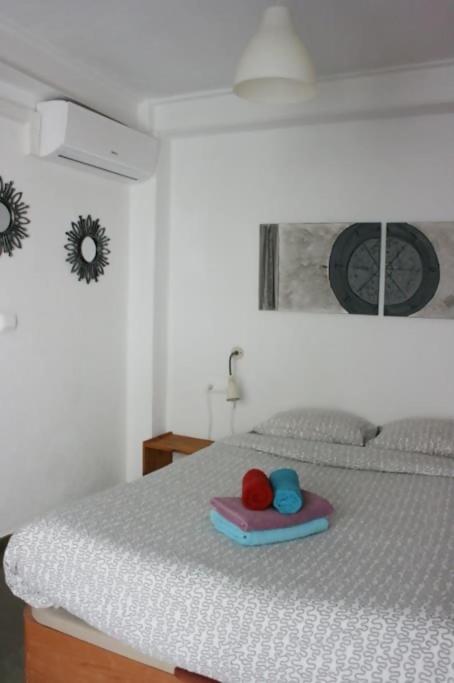 Golondrinas de la Alhambra - One-Bedroom Apartment Freedom - 9